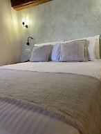 Midgard Suites - Medieval Town