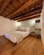 Midgard Suites - Medieval Town