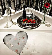 Large 8-9-bed Central Ski Innout House in Hemavan