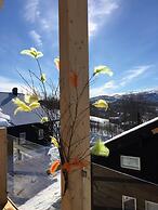 Large 8-9-bed Central Ski Innout House in Hemavan