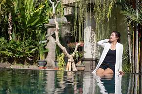 Hidden Padma Retreat