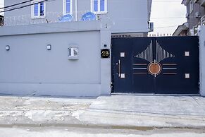 MITOS LUXURY SUITES -BODE THOMAS