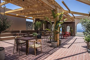 Serra Exclusive Suites