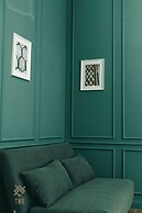 Four - Acanfora Suites