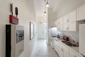 Breathtaking Condos Near French Quarter