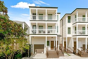 Breathtaking Condos Near French Quarter