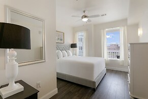 Breathtaking Condos Near French Quarter