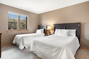 Canyon Run B203 3 Bedroom Condo by RedAwning