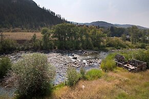 Canyon Run B203 3 Bedroom Condo by RedAwning