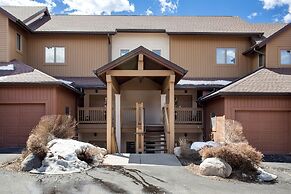 Canyon Run B203 3 Bedroom Condo by RedAwning