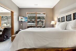 Canyon Run B203 3 Bedroom Condo by RedAwning