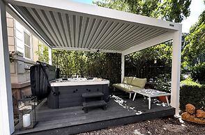 Historical Luxury Homes