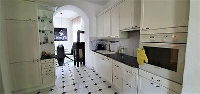 Historical Luxury Homes