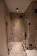 Leone Cunda Edition Otel