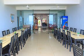 New Tristar Beach Hotel