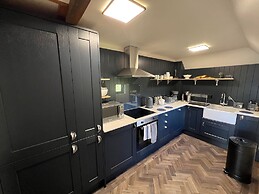 Couples Retreat Boutique Style Barn Conversion