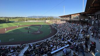 Whitefish Stage Hideaway