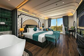 Grand Sunrise Palace Hoi An