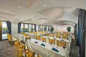 Grand Sunrise Palace Hoi An