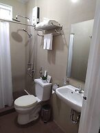 Makati Riverside Inn