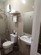 Makati Riverside Inn