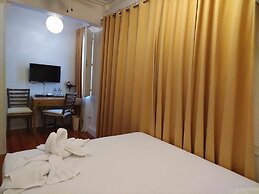 Makati Riverside Inn