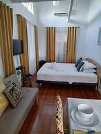 Makati Riverside Inn