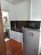 Makati Riverside Inn