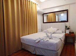 Makati Riverside Inn