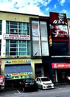 SPOT ON 90777 Aiman Room