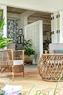 chic stay hana