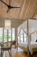 chic stay hana