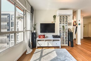 Boutique 1BR Apt with parking