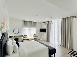 Len's Hotel