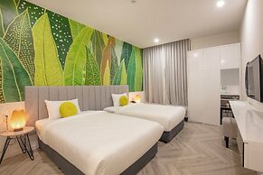 Len's Hotel