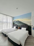Len's Hotel