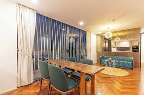 Len's Hotel