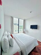 Len's Hotel