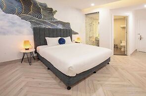 Len's Hotel