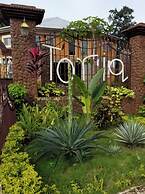 Tariq's Resort and Restaurant