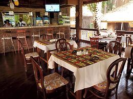 Tariq's Resort and Restaurant
