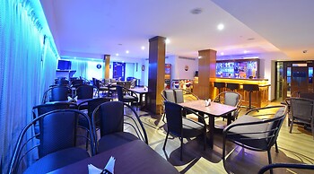 SRM Hotel Maraimalai Nagar