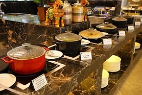 SRM Hotel Maraimalai Nagar