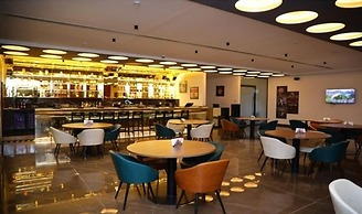 SRM Hotel Maraimalai Nagar