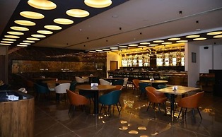 SRM Hotel Maraimalai Nagar