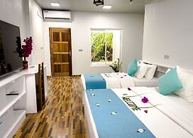 ISLAND LUXURY DIVE HOTEL - FULHADHOO