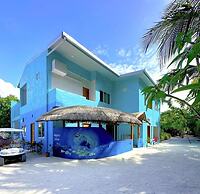 ISLAND LUXURY DIVE HOTEL - FULHADHOO