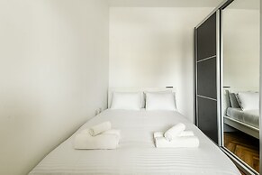 Beachside Charm on Ben Yehuda 2BR Apt