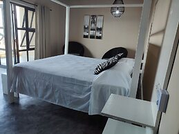 Joma Adventure Lodge