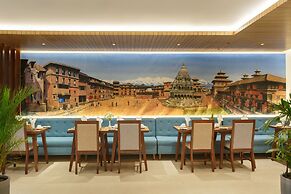 Hotel Thrive, A Tropical Courtyard